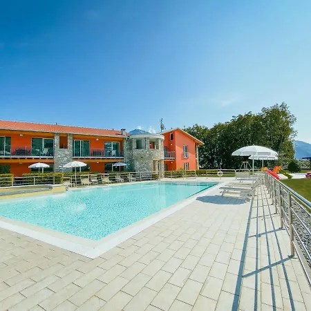 Paradiso 4* Gravedona