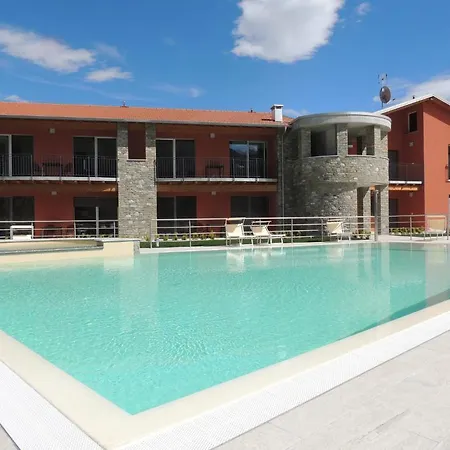 Paradiso Lägenhetshotell Gravedona